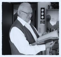 kurt Kurt NelhiebelP1050269 1