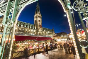 u Rathaus Weihnachtsmarkt