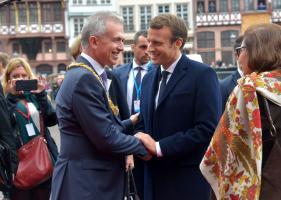 FF Feldmann Macron 1 copyright Stadt Frankfurt Bernd Kammerer