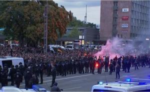 kpm Rechtsradikale randalieren in Chemnitz