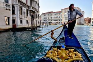 b Wasserfrauen Venedig