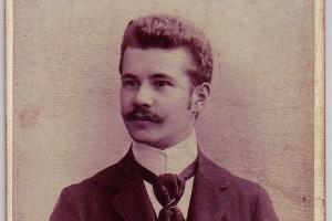 E albert pohlenk d8b4fc8de3