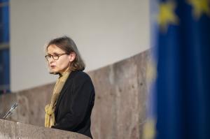 Gedenkveranstaltung Massendeportation Sybille Steinbacher Fritz Bauer Institut copyright Stadt Frankfurt am Main Salome Roessler