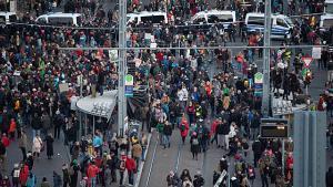 Ausschreitungen bei Querdenken Demo in Leipzig am 7.11.20