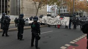 antifa blockade querdenker 100 t 1605356352908 v 16to9 retina