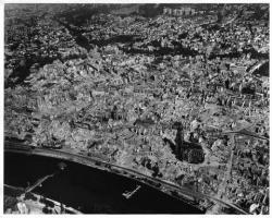 1945 university of wisconsin cc by sa frankfurt 1945 june destructions after bombing raids old town aerial 0
