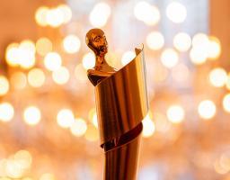 wpo Lola Statue credit AnnaFreitag DeutscherFilmpreis 01