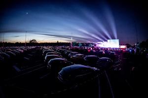 Autokino Duesseldorf 2020 1 FOTO DLIVE