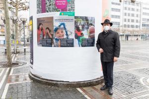 BM mit Plakatmotiven Copyright Stadt Frankfurt Stephanie Koßling