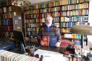 Weimer im Arbeitszimmer Foto Zoller