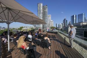 literaTurm2022 Dachterrasse Allianz Global Copyright Alexander Paul Englert