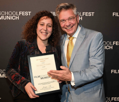 Bildschirmfoto 2023 11 18 um 23.48.17
