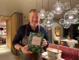 6 Foto Zoller Dollerer Buch