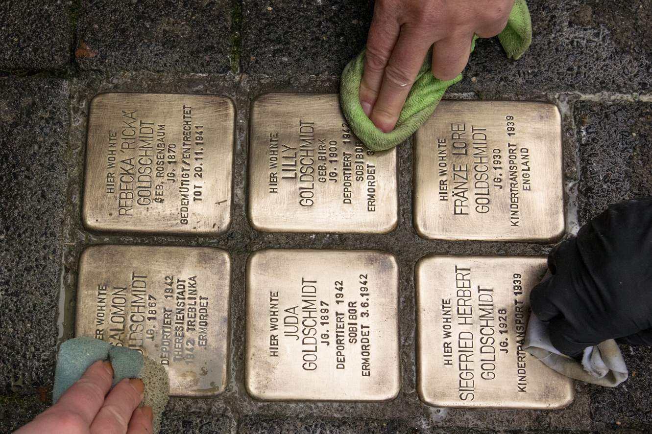 Stolpersteine 2534