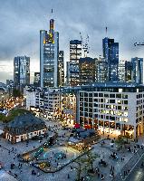 Hauptwache Skyline Copyright Stadt Frankfurt am Main Foto Jan Hassenpflug