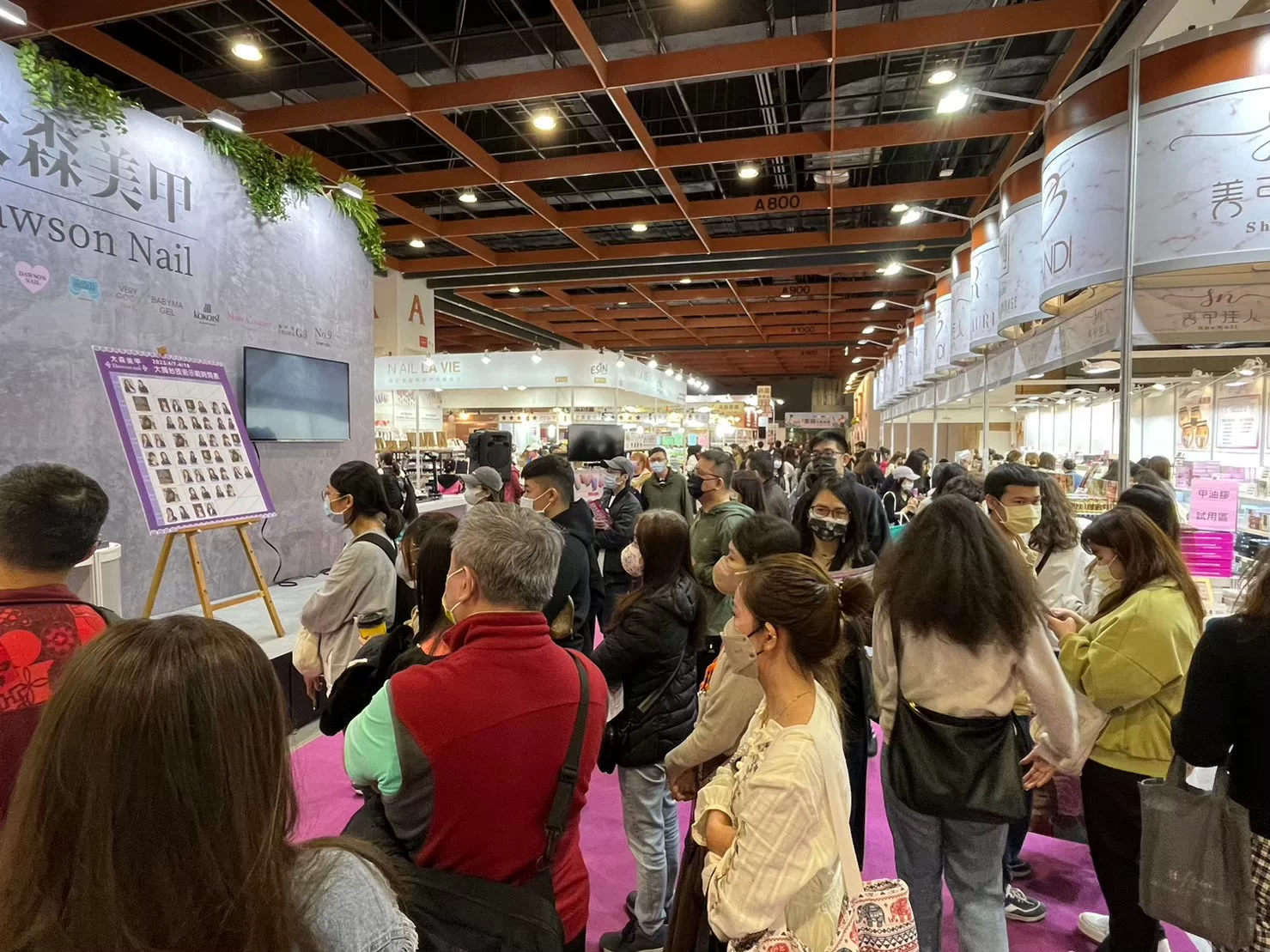 LINE ALBUM 23春美展現場照片 240408 1 0.webp.1920