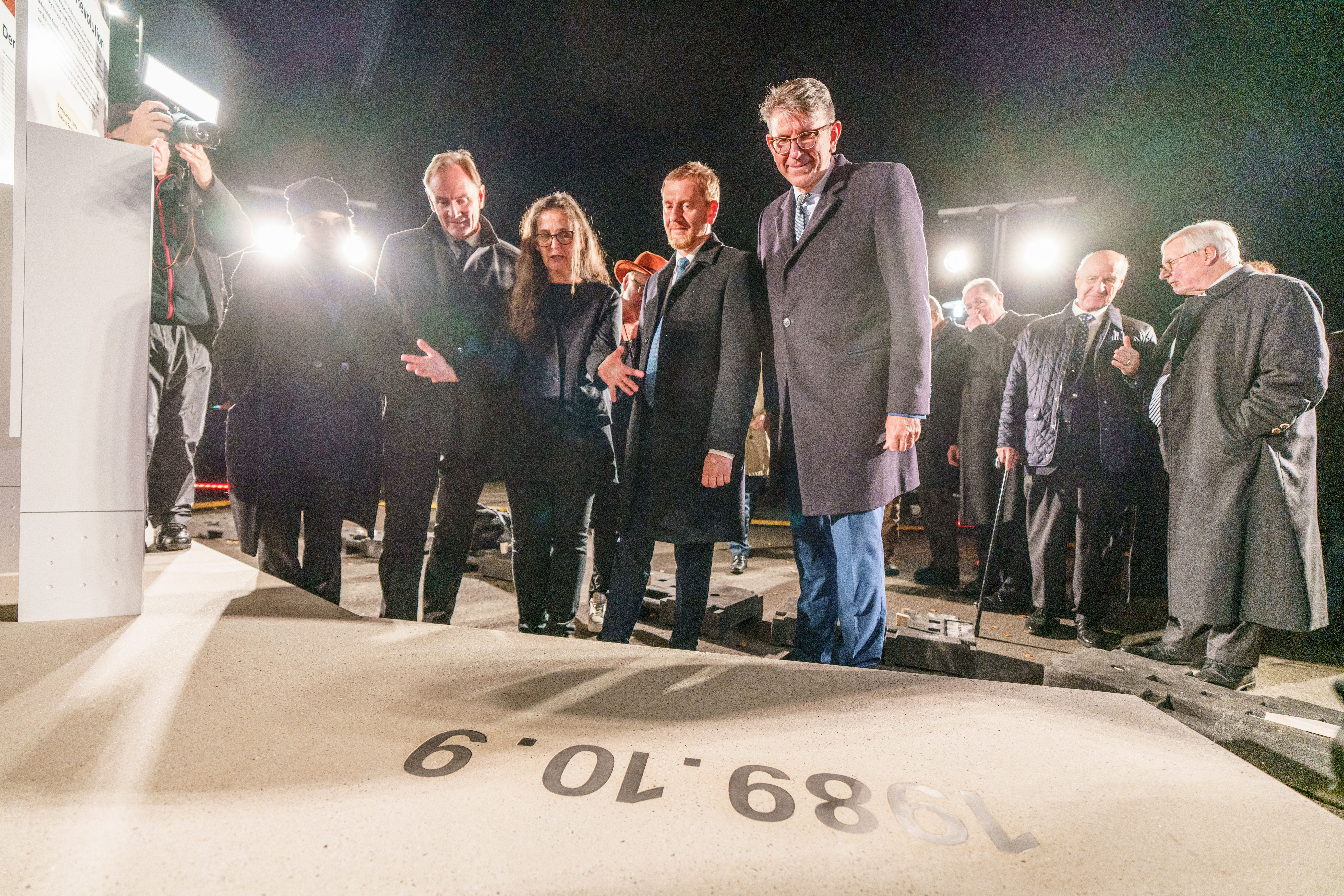 251009Grundsteinlegung Freiheits und Einheitsdenkmal 24007771