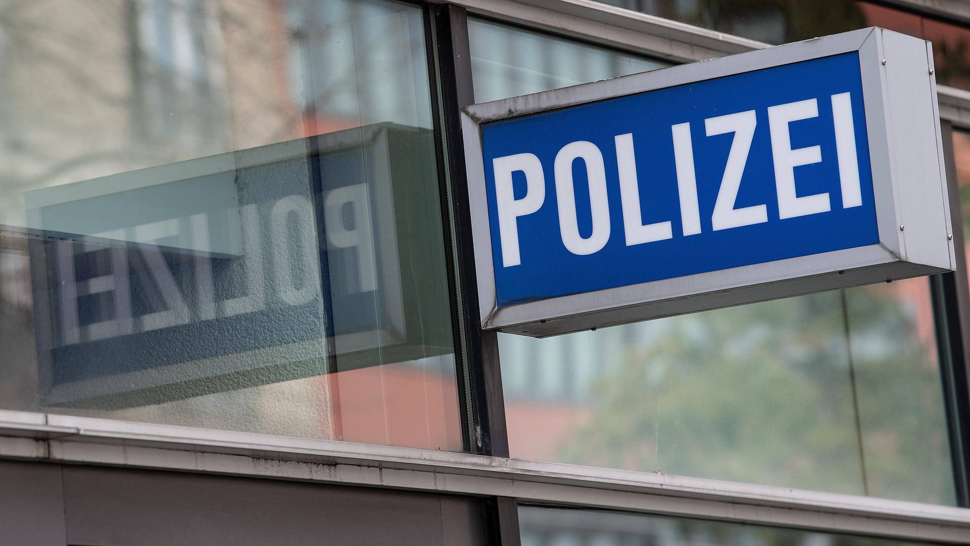 polizei zeil 102 t 1760076004302 v 16to9 retina