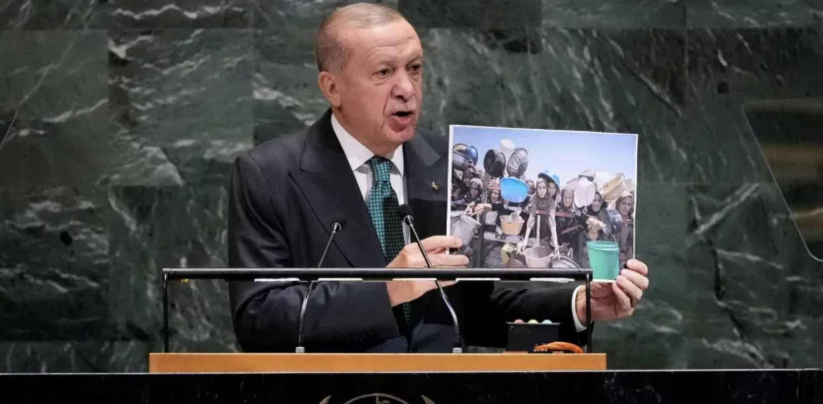 Bildschirmfoto 2025 11 10 um 04.08.54