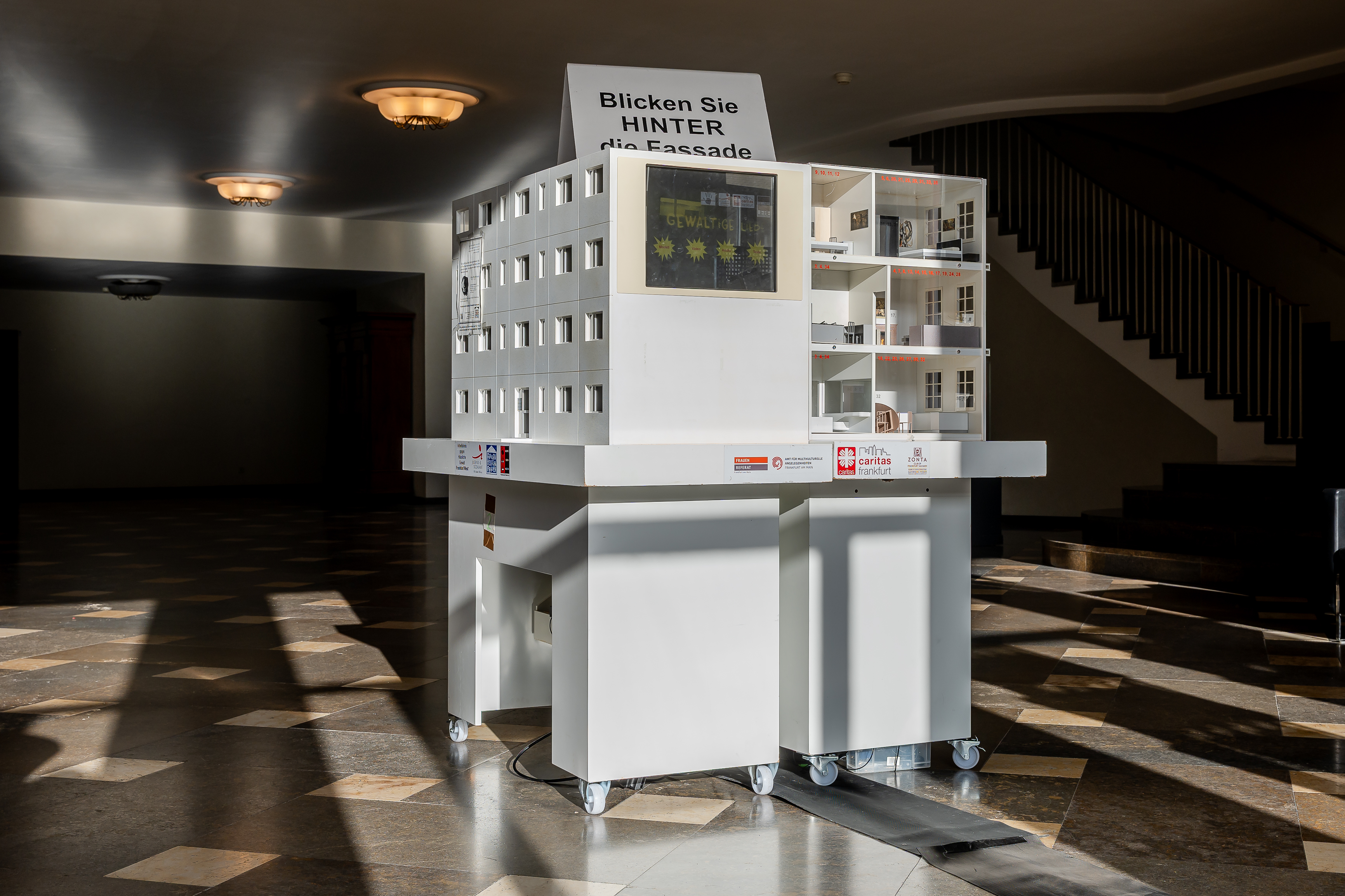 Das Modellhaus Gewaltige Liebe Copyright Stadt Frankfurt am Main Braunschädel