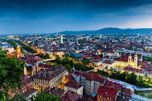 Dachlandschaft Graz Tourismus Werner Krug scaled